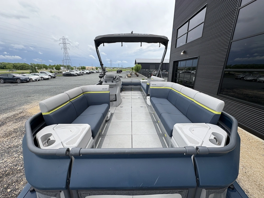 2024 Sea-doo Switch Cruise Limited 21' 230 alt