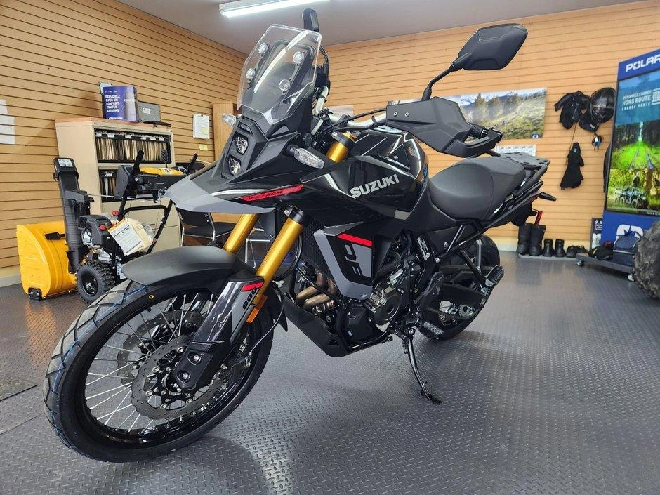 2026 Suzuki V-strom 800de alt