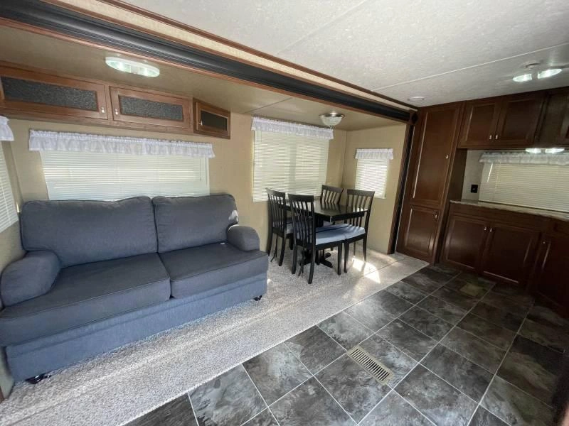 Keystone Rv Hideout 30fkds 2015 alt