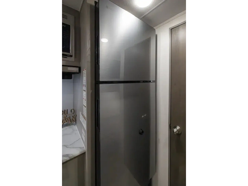 2026 Coachmen Clipper 17bh alt