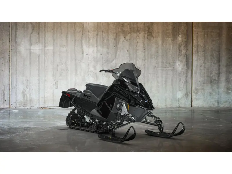 2027 Polaris 850 INDY XC 137 BLACK