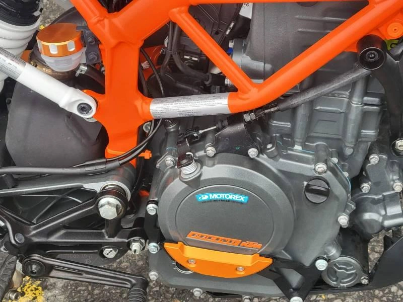 Ktm 390 Duke 2020 alt