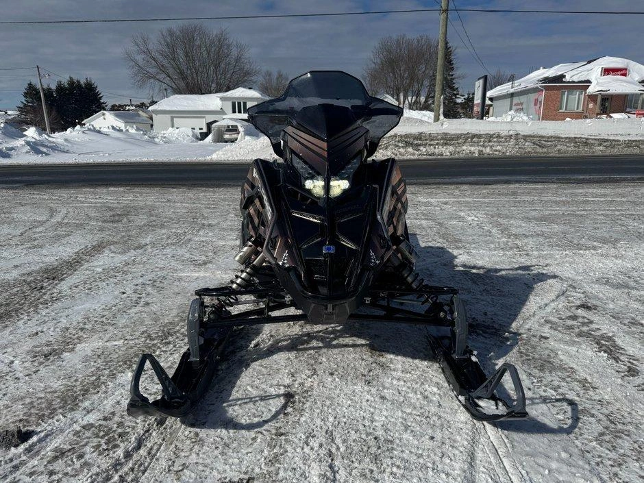 Polaris 650 Indy Xc 137 2021 alt