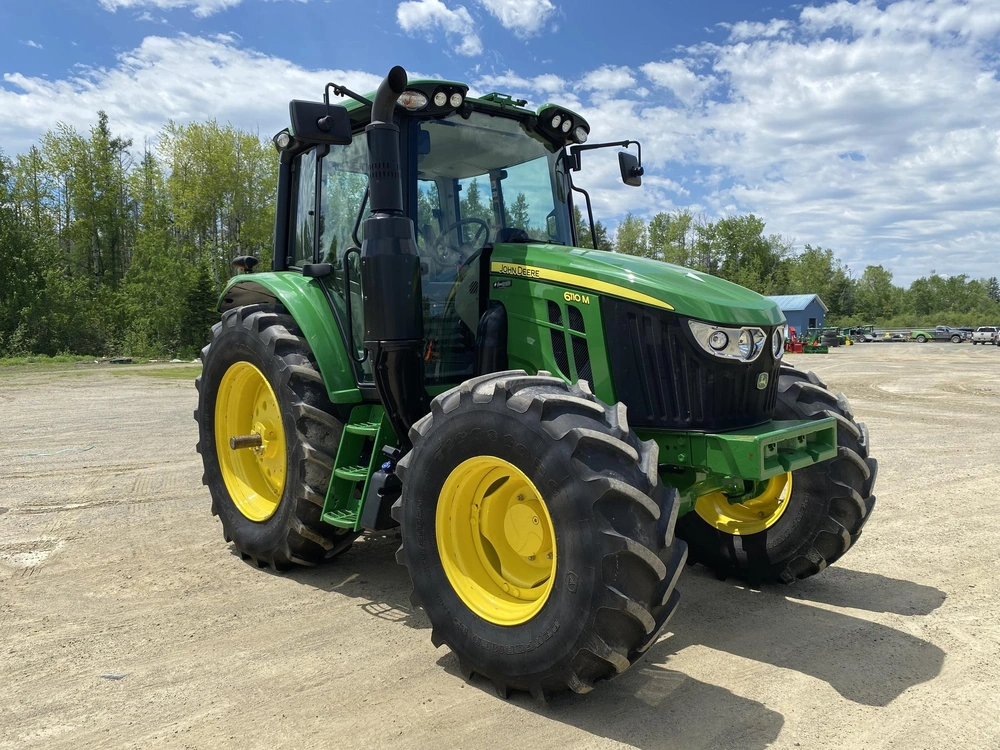 John Deere 6110m 2024 alt