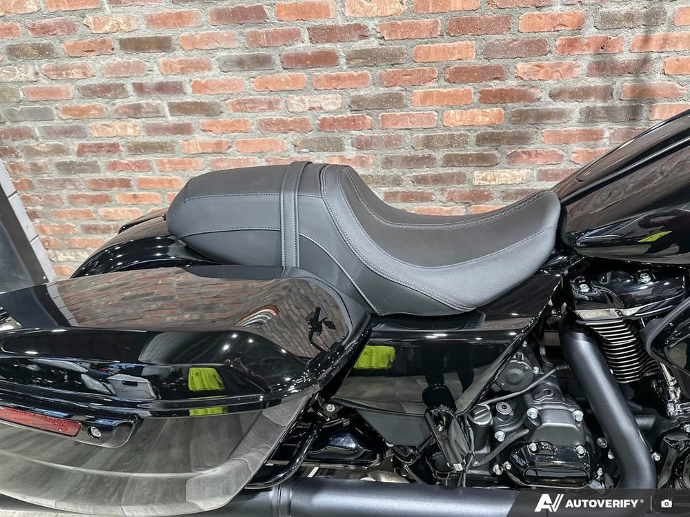 2026 Harley-davidson Road Glide alt