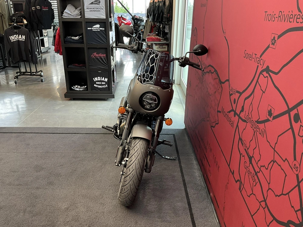 Indian Motorcycle Sport Chief 2026 alt