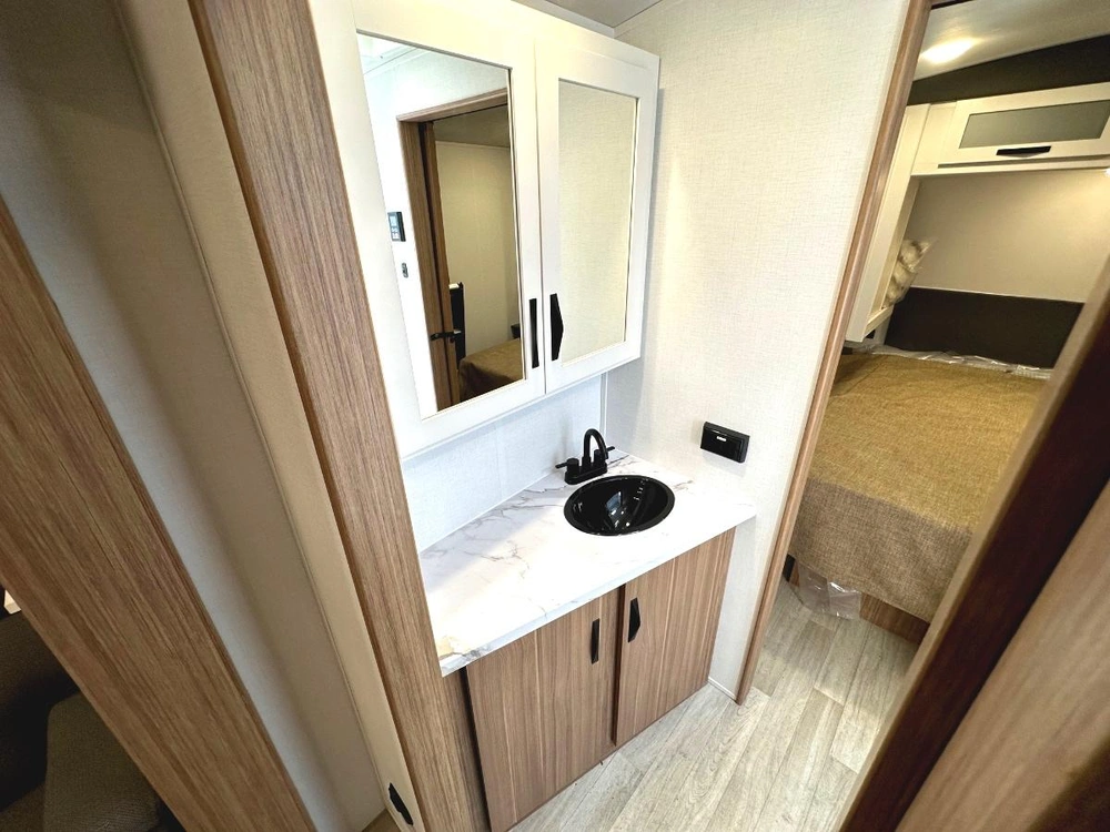 2025 Keystone Rv Passport Sl Super-lite Series 2450rk alt