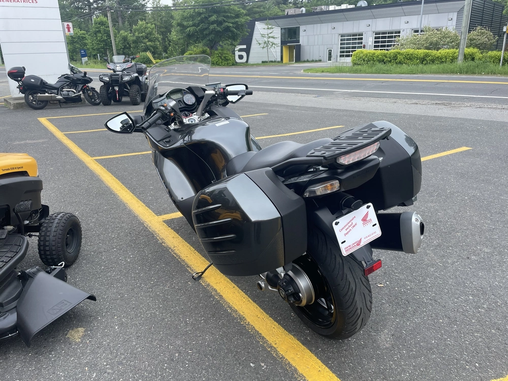 Kawasaki Concours 14 2013 alt