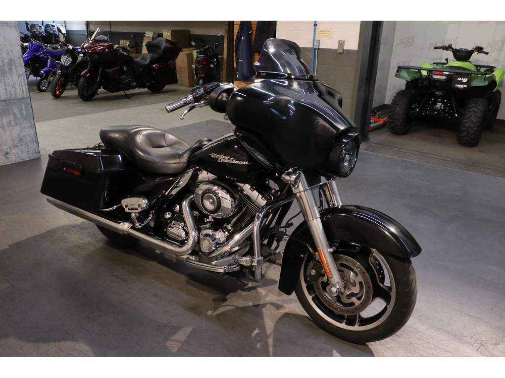 2010 Harley-davidson Street Glide Flhx alt