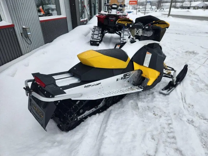 Ski-Doo MXZ TNT 800 R 2011