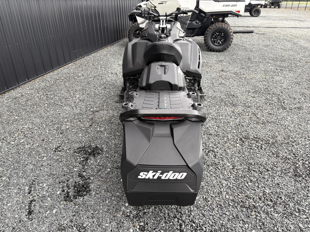 2025 Ski-doo Renegade X 900 Ace Turbo R Ripsaw 1.25" E.s. alt
