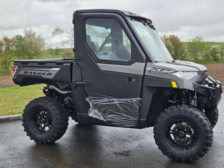 2027 Polaris Ranger Xp 1000 Cabine alt