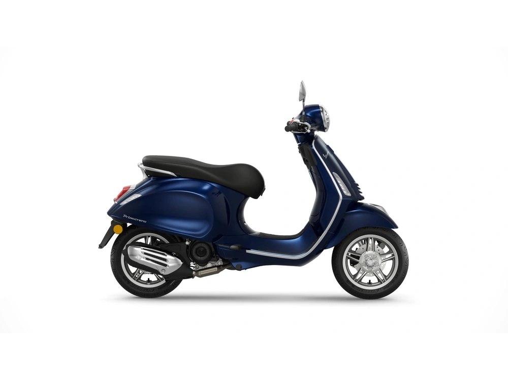 2026 Vespa Primavera 150 alt