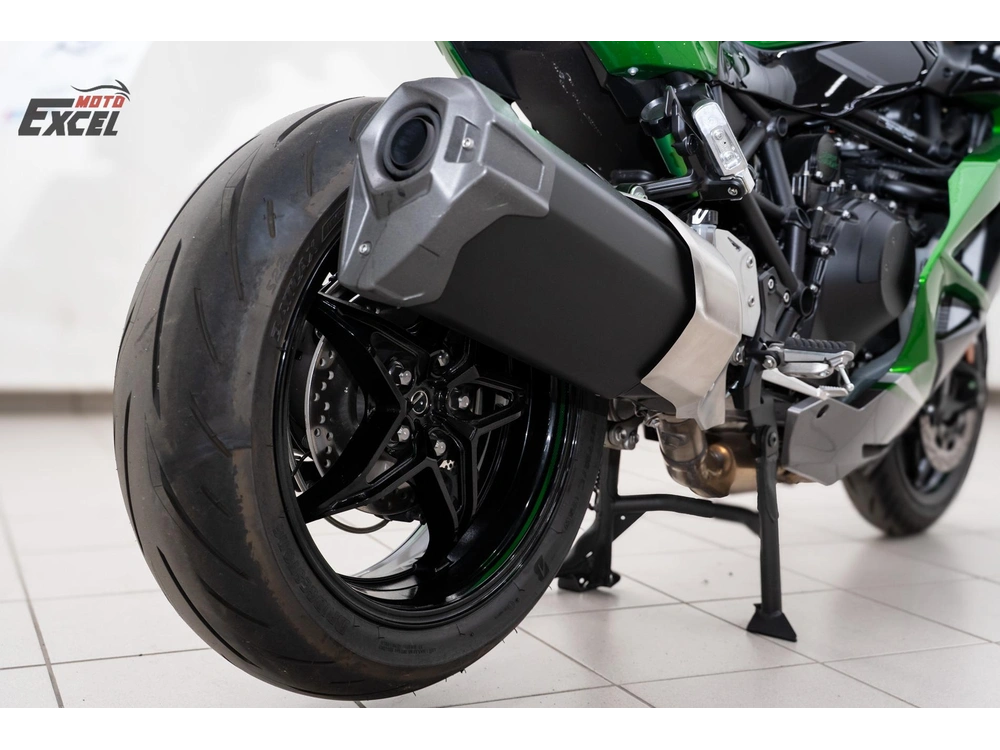 Kawasaki Ninja H2 Se 2022 alt