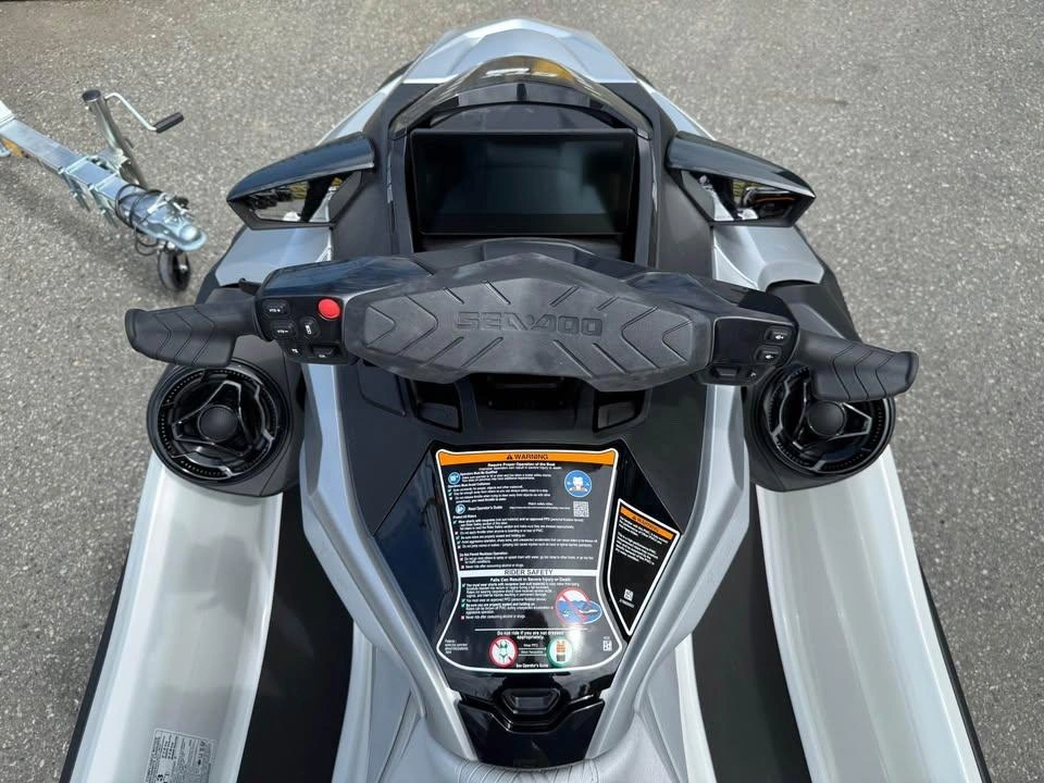 2026 Sea-doo Gtx Limited 325 (sound System) alt