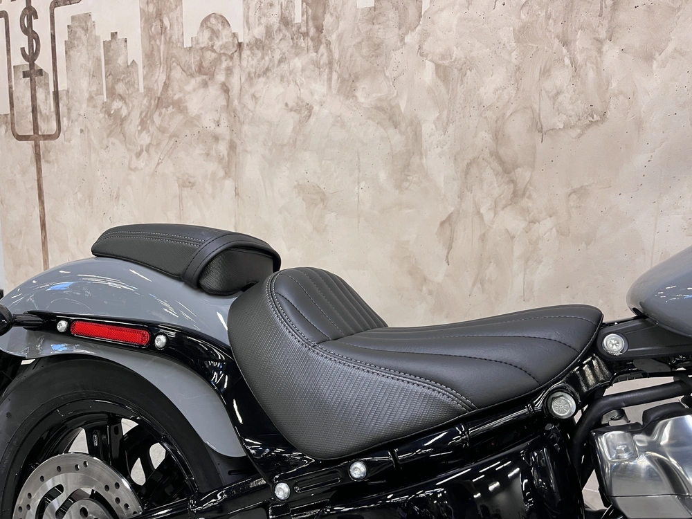 2026 Harley-davidson Fxbb Street Bob alt