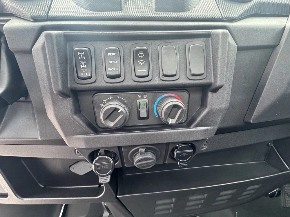 2027 Polaris Ranger Xp 1000 Cab - Avalanche Gray alt