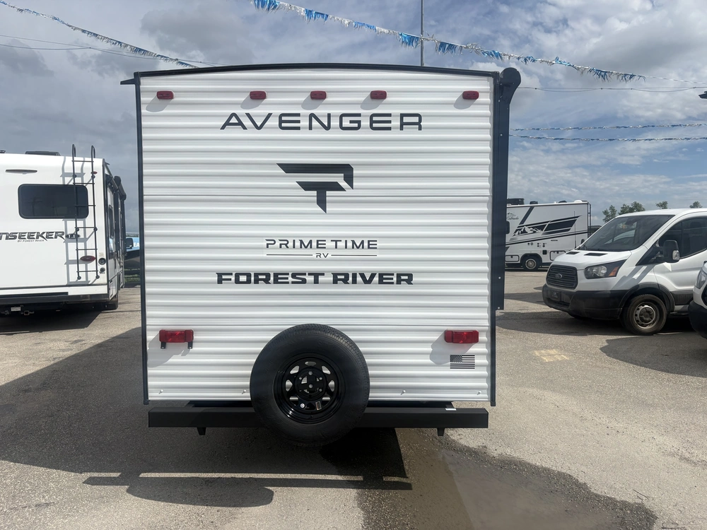 2026 Forest River Avenger 18dbs alt