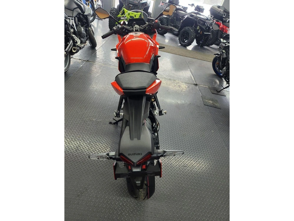 Suzuki Gsx-8r 2026 alt
