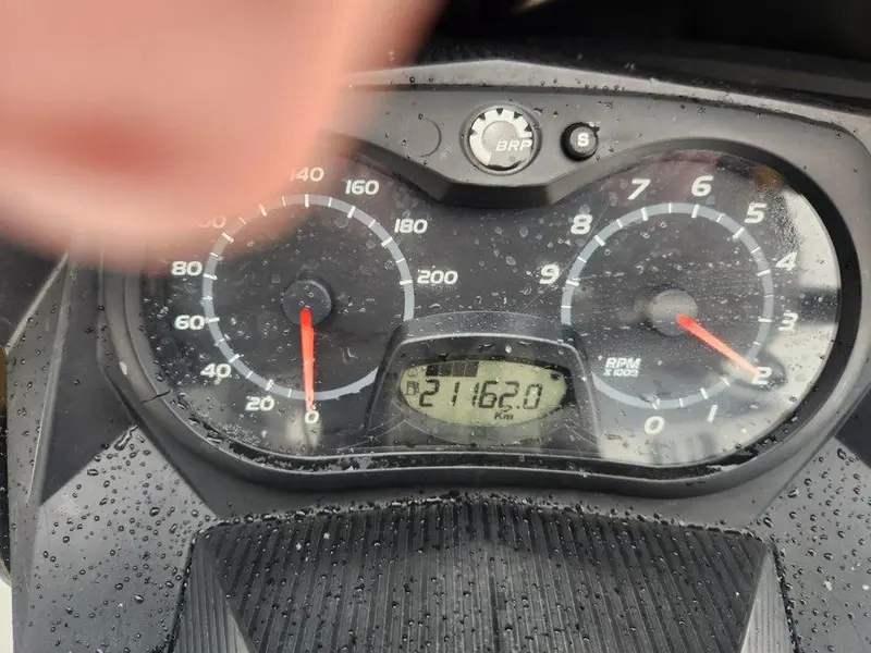 Ski-Doo MXZ TNT 800 R 2011