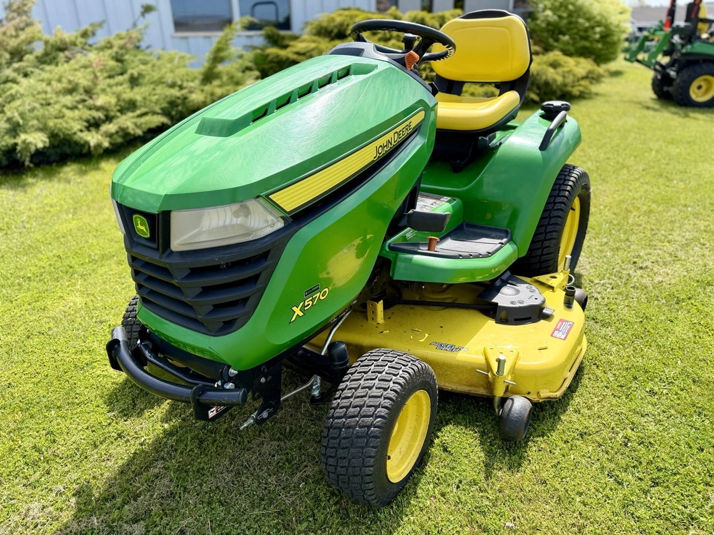2021 John Deere X570 alt