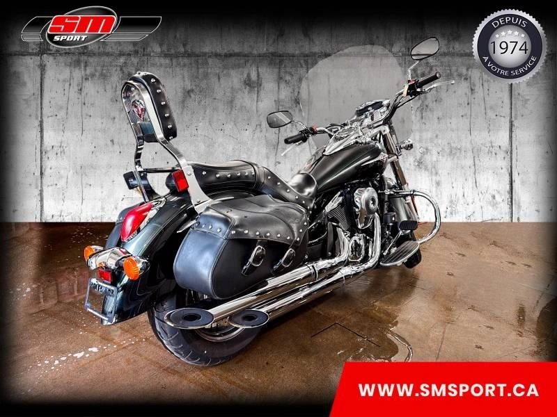 Kawasaki Vulcan Classic 900 2017 alt