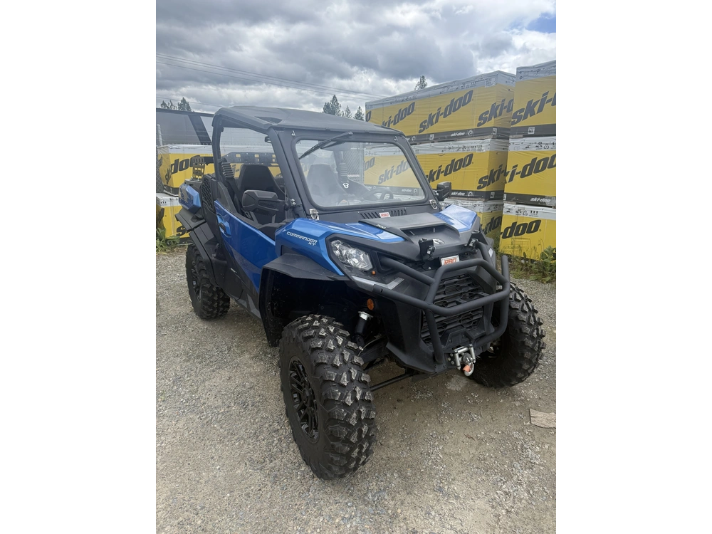 2022 Can-am Commander Xt 700 alt