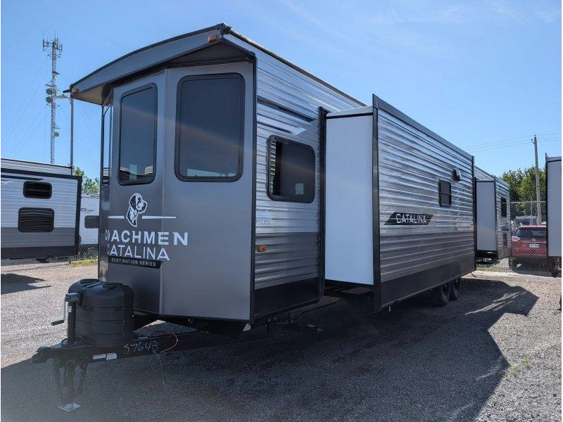 2026 Coachmen Catalina 39mkts alt