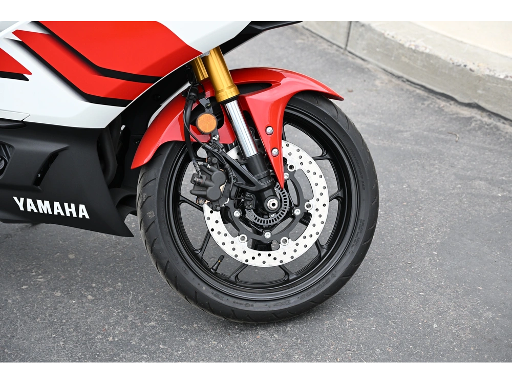 2026 Yamaha Yzf-r3 Abs 70th Anniversary Edition alt