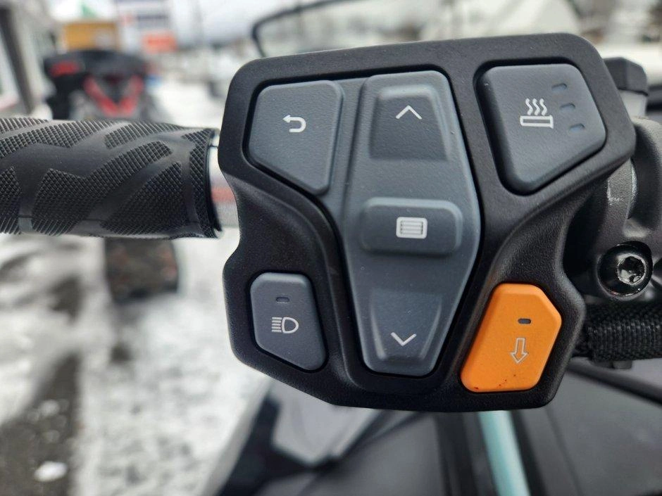 Polaris Prostar S4 Titan Adventure Ultimate 1.5 Démo 2026 alt