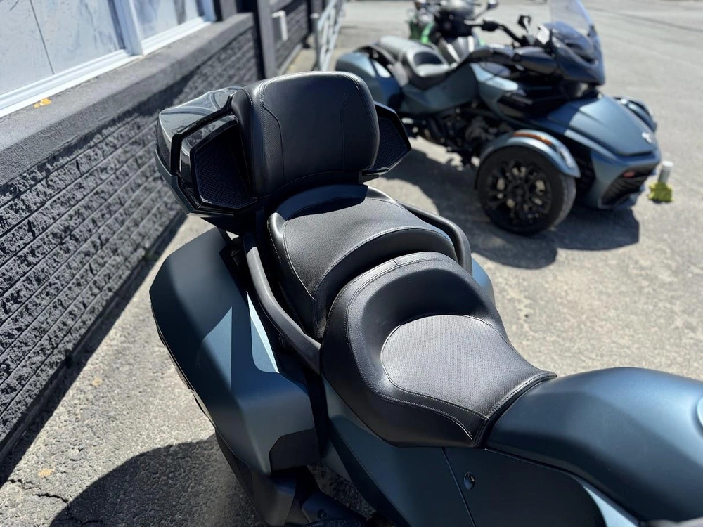 Can-am F3 Limited 2025 alt