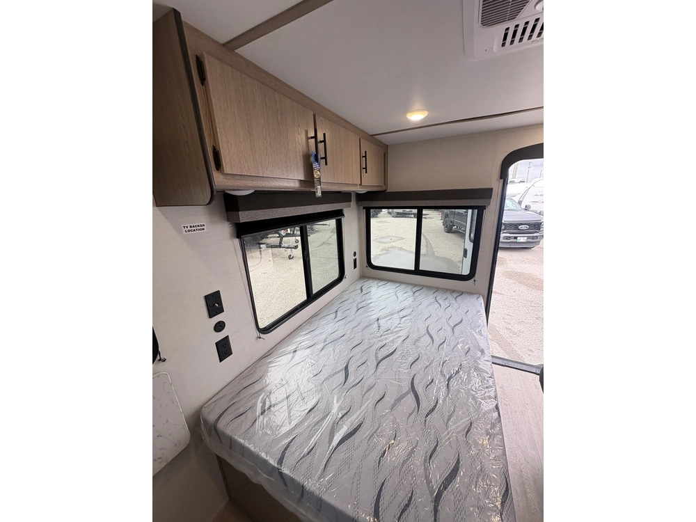 2026 Gulf Stream 16rd Only 1 Left! alt