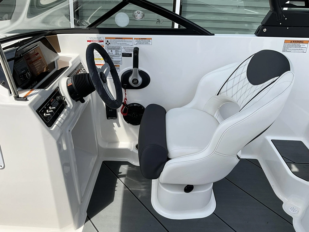 2025 Bayliner D20i alt