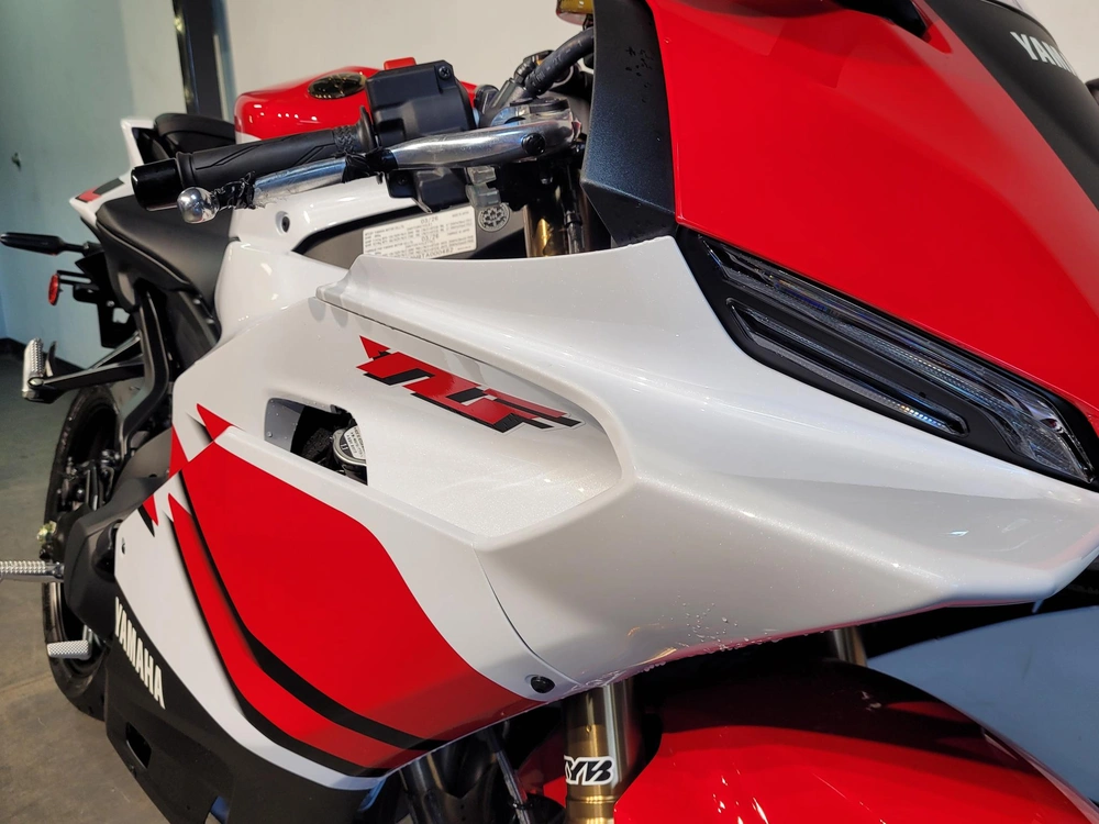 2026 Yamaha Yzf-r9 70e Anniversaire *à Partir De 3.99%💳 alt