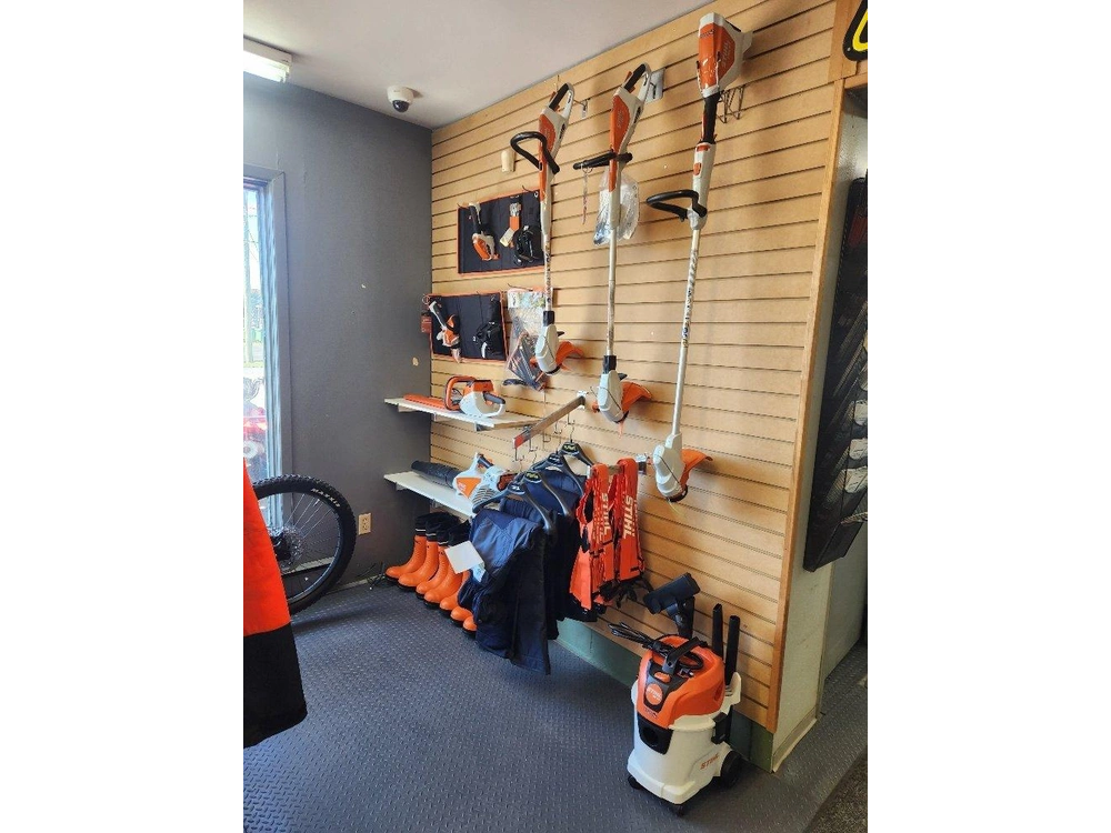 Stihl Coupe-herbe & Débroussailleuses 2024 alt