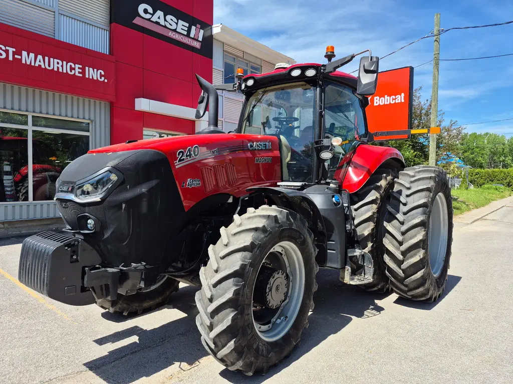 2021 Case IH Magnum 240 CVT
