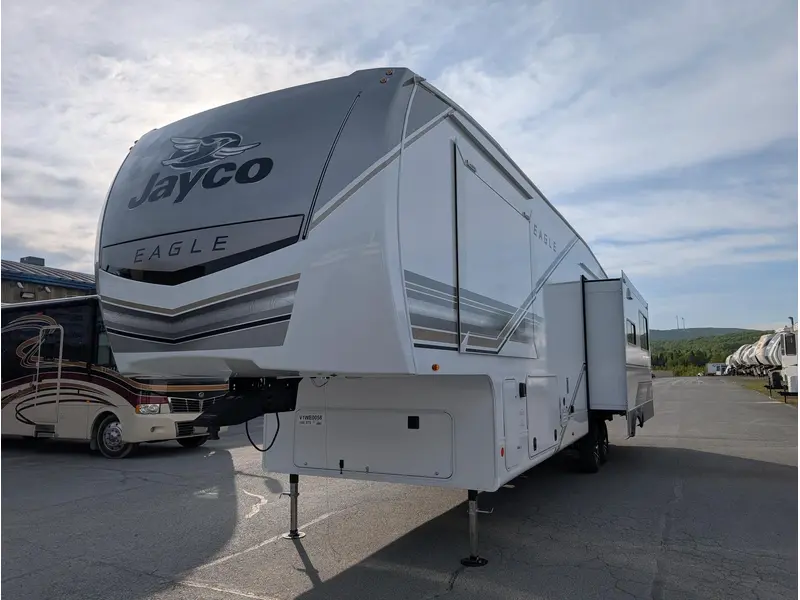 2027 Jayco Eagle 335LSTS