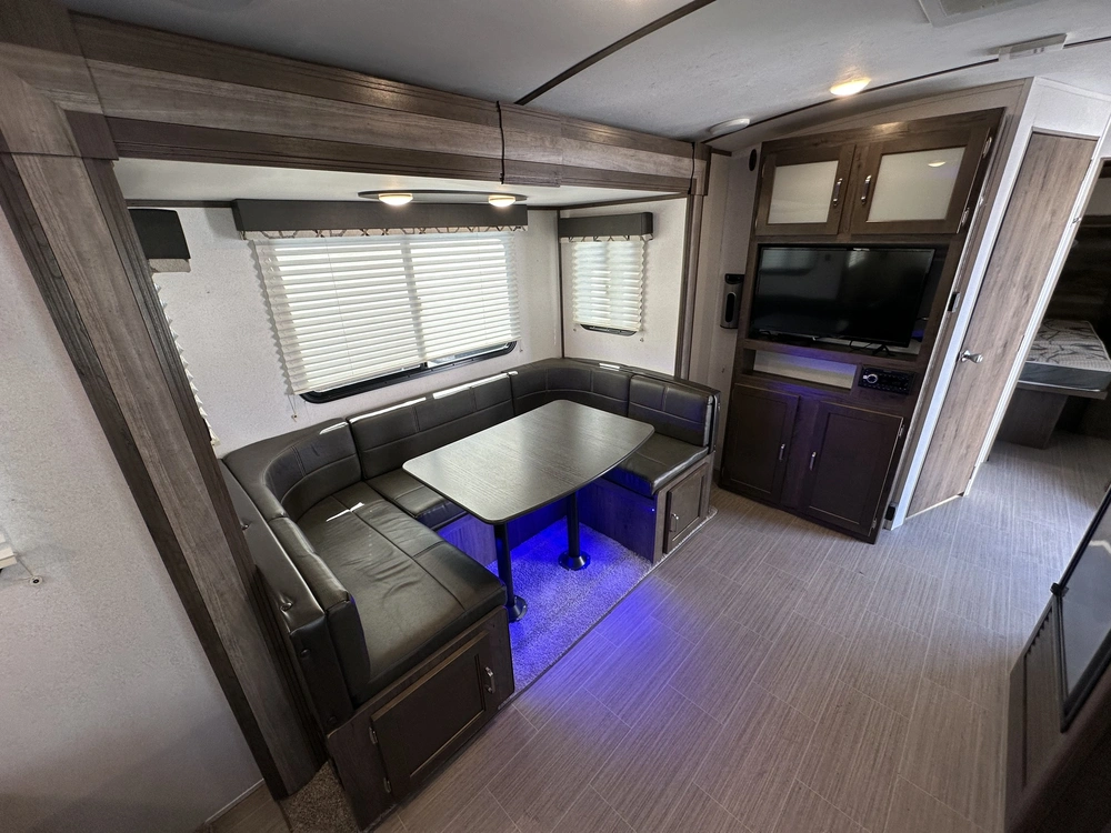 2020 Keystone Rv Passport Ultra-lite Gt Series 2521rl alt
