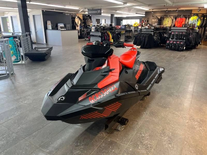 Sea-doo Spark 2p 900 Ace Trixx Audio 2022 alt