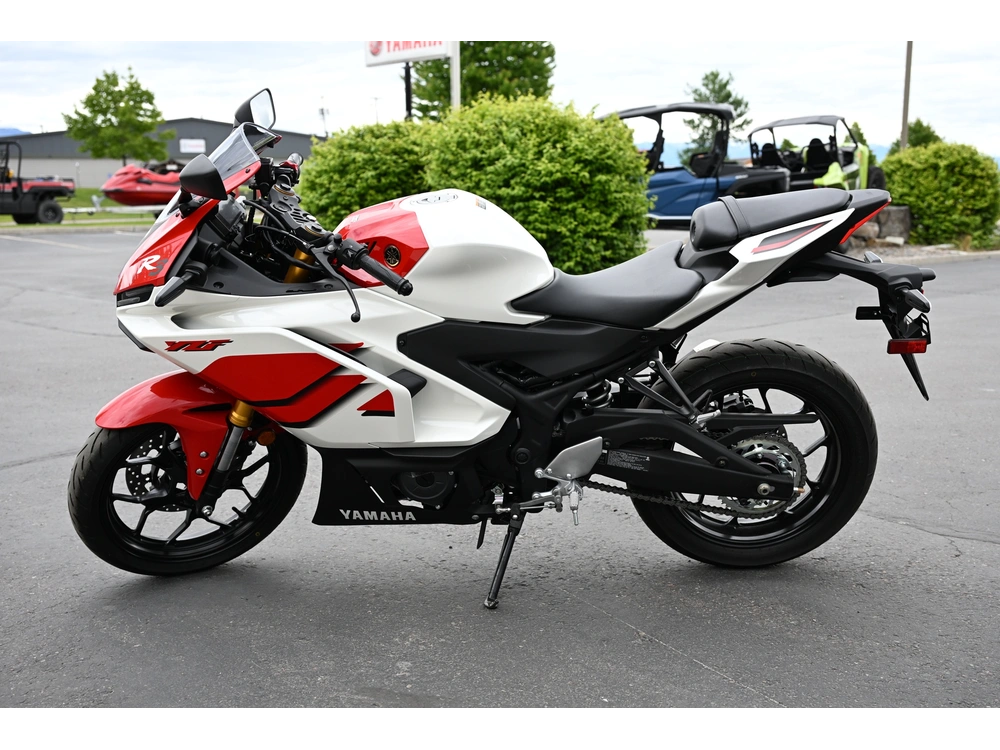 2026 Yamaha Yzf-r3 Abs 70th Anniversary Edition alt