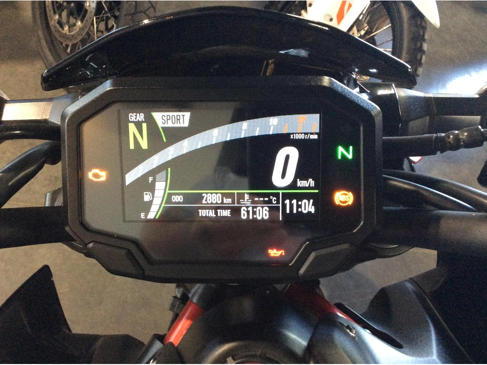 Kawasaki Z900 Se Abs Zr900frfbn 2024 alt