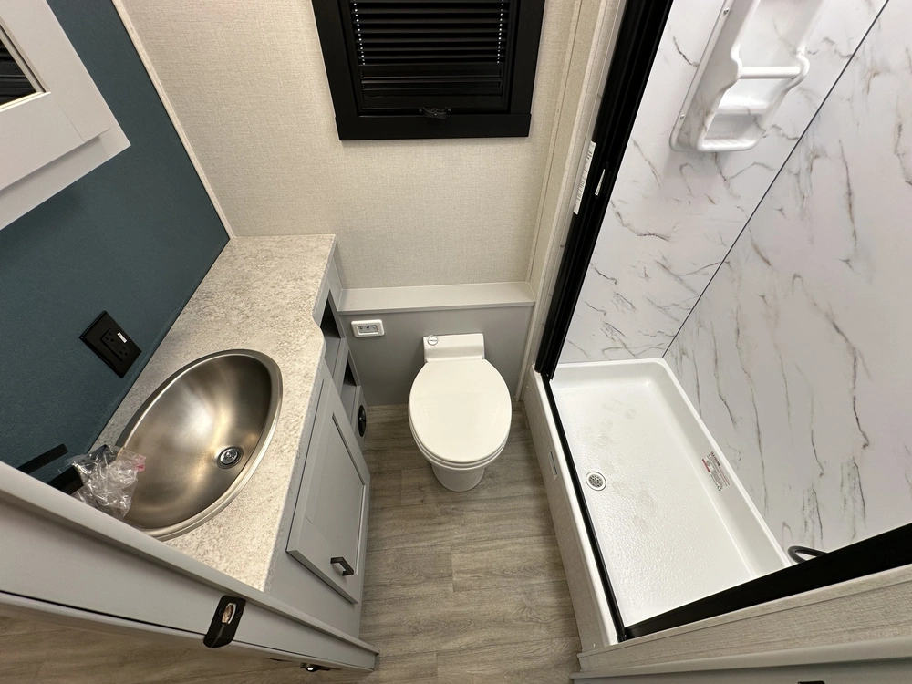 Coachmen Pursuit 31es 2024 alt