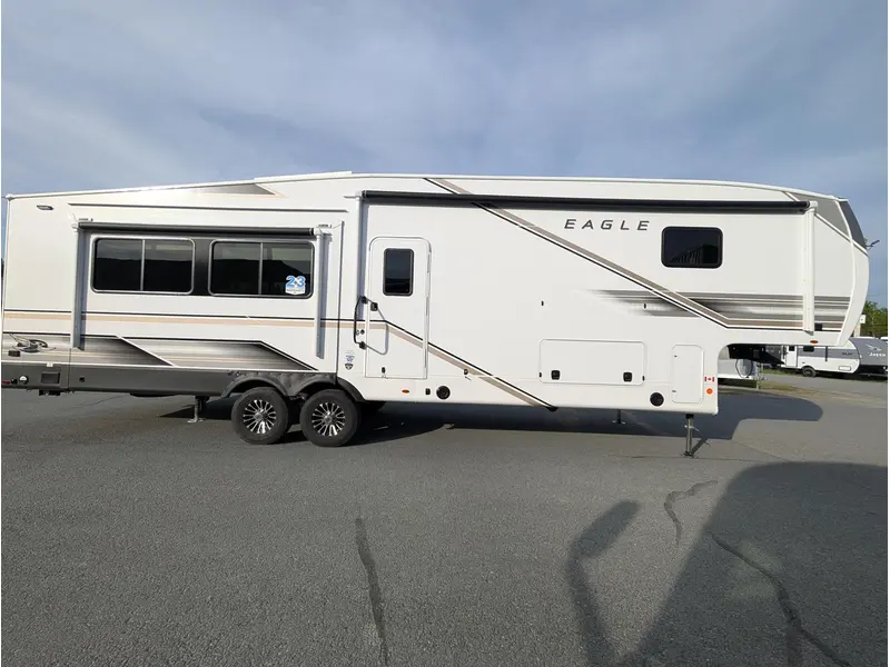 2027 Jayco Eagle 335LSTS