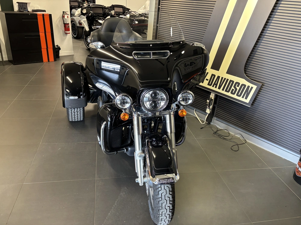 Harley-davidson Flhtcutg Tri Glide Ultra Flhtcutg 2024