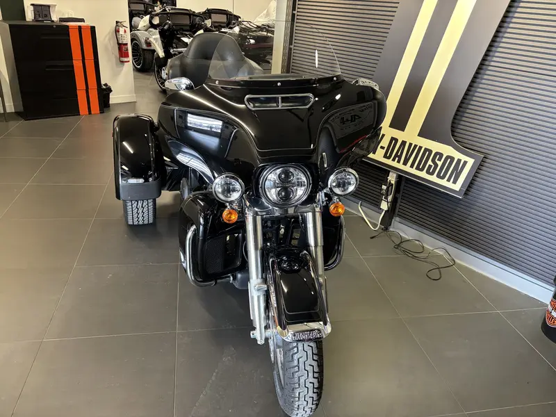 Harley-Davidson FLHTCUTG Tri Glide Ultra FLHTCUTG 2024