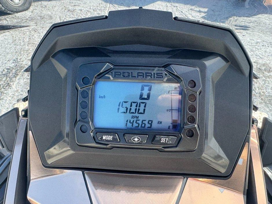 Polaris 650 Indy Xc 137 2021 alt