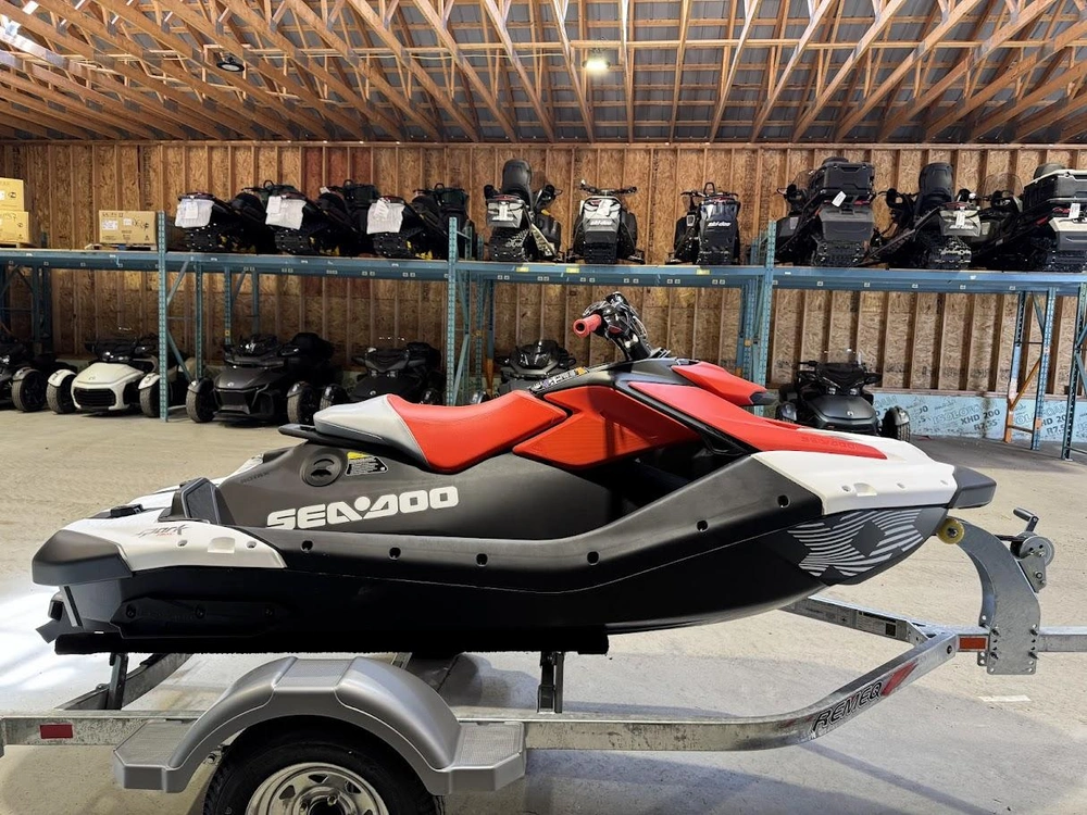 2026 Sea-doo Spark Trixx 1 Up alt