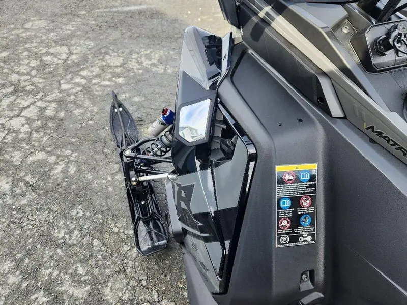 Polaris 9R INDY XCR 136 DÉMO 2025