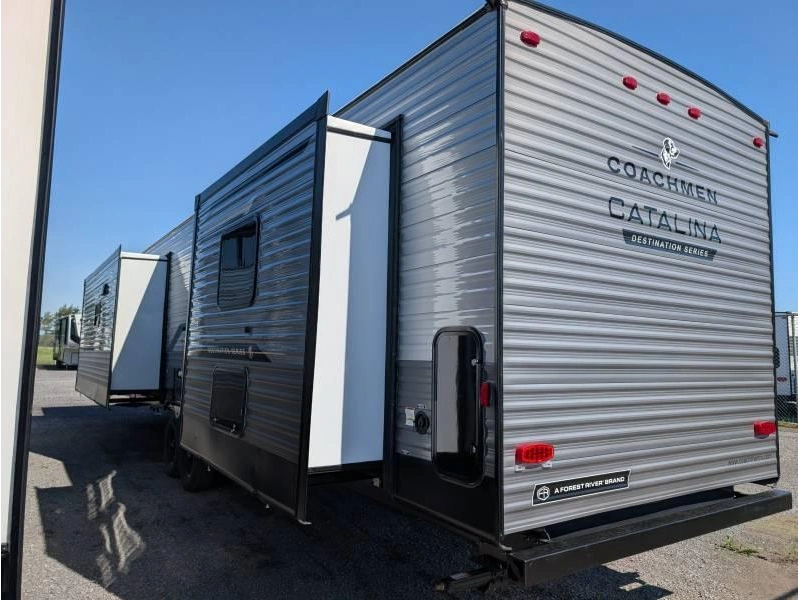 2026 Coachmen Catalina 39mkts alt