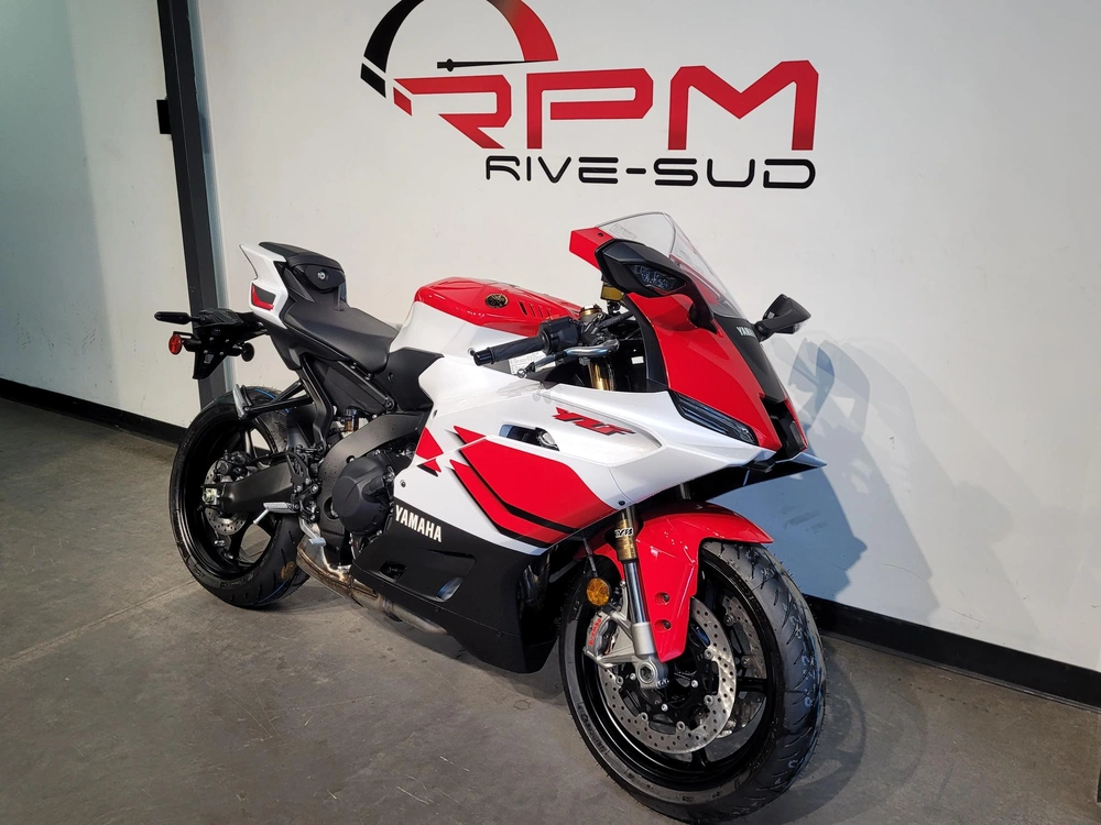 2026 Yamaha Yzf-r9 70e Anniversaire *à Partir De 3.99%💳 alt